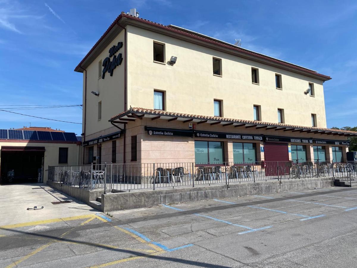 לוגרוניו Hostal Meson Pepa מראה חיצוני תמונה