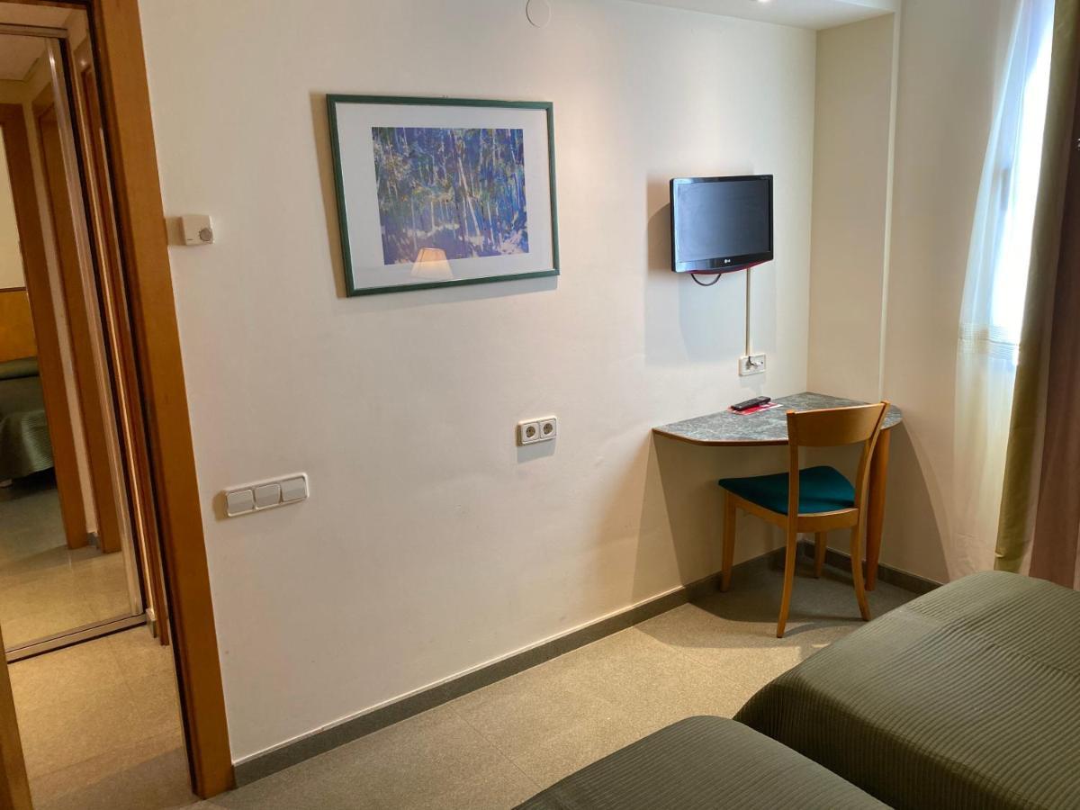 לוגרוניו Hostal Meson Pepa מראה חיצוני תמונה