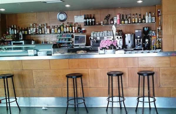 לוגרוניו Hostal Meson Pepa מראה חיצוני תמונה